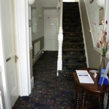 Sandy Bay Guest House Bornemouth Extérieur photo